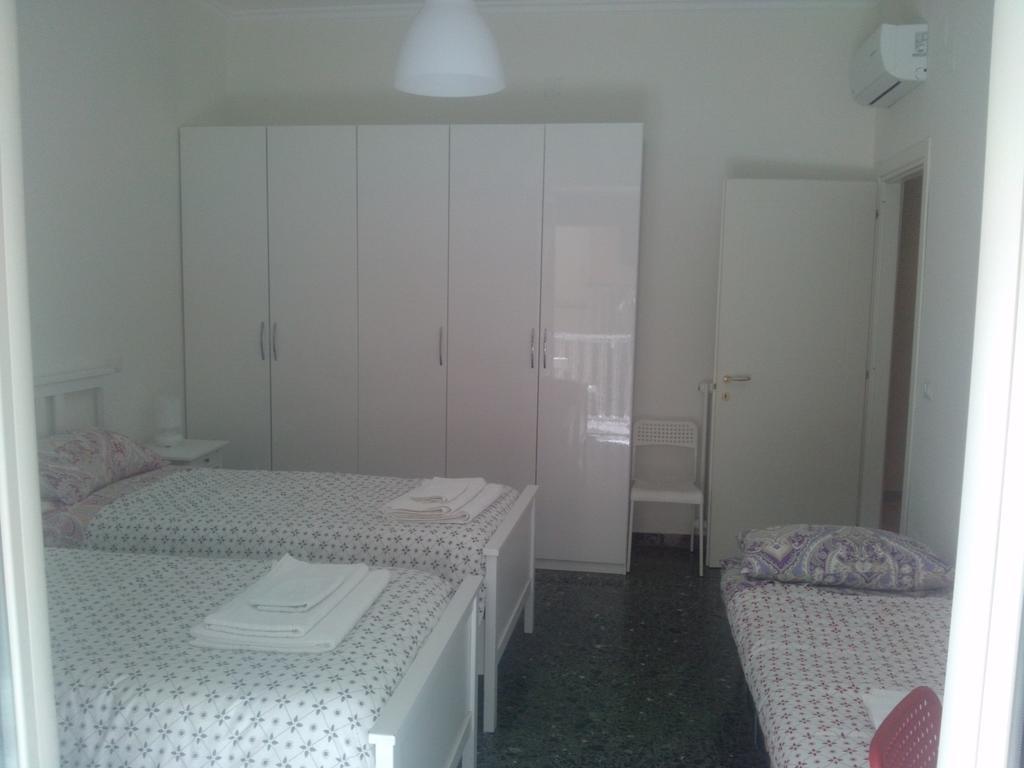 ナポリ Domus Aurea Bed & Breakfast エクステリア 写真