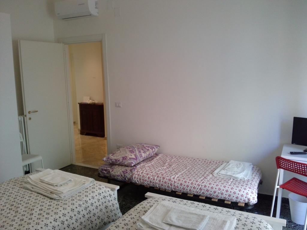 ナポリ Domus Aurea Bed & Breakfast エクステリア 写真